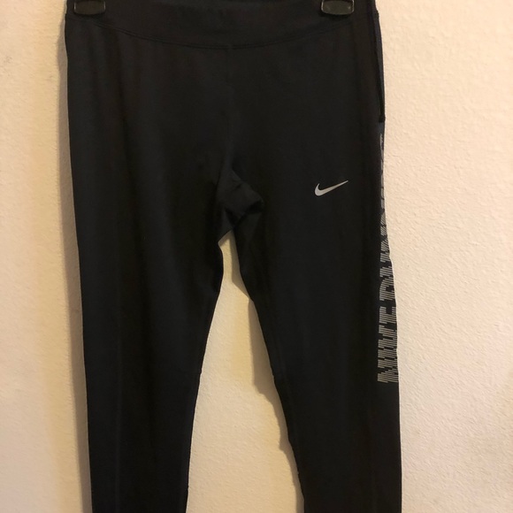 Nike leggings - Picture 1 of 3